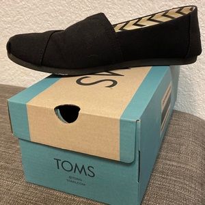 Women’s Toms Shoes Black
